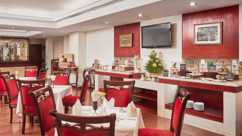 Club-Excellence-Lounge-02