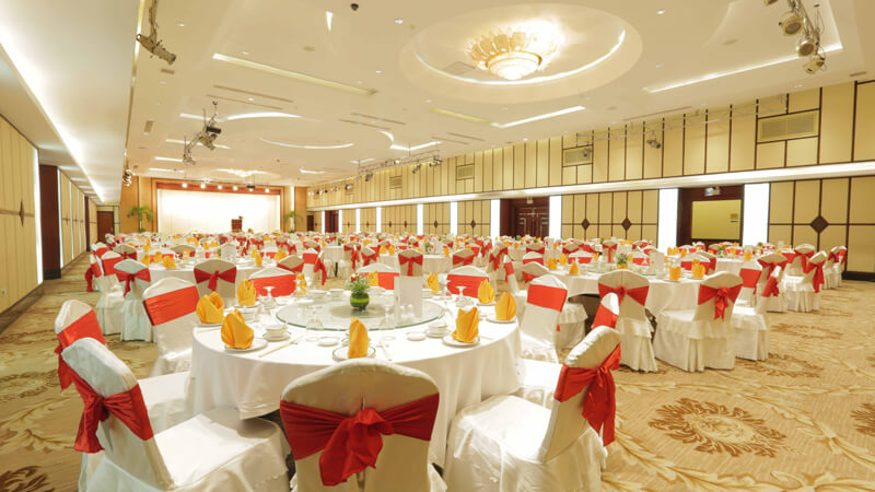 Grand-Ballroom-04
