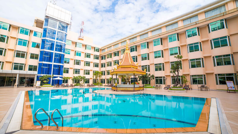 Swimming-Pool-03