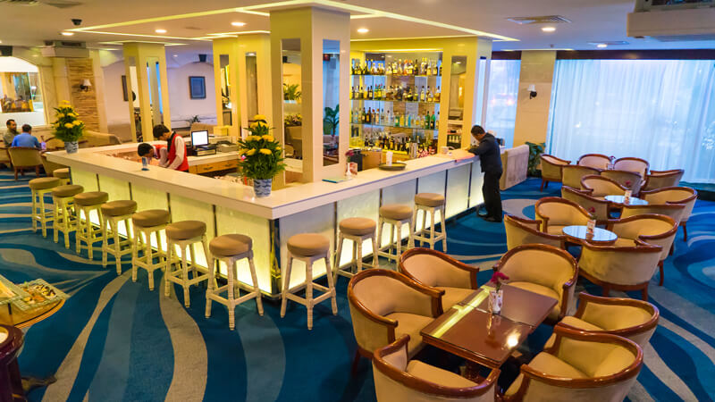 Zenith-Lounge-01