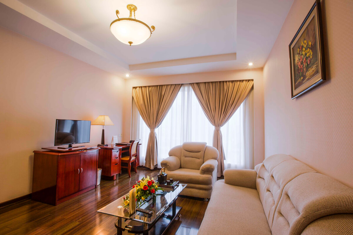Service-Apartment-1BR-05